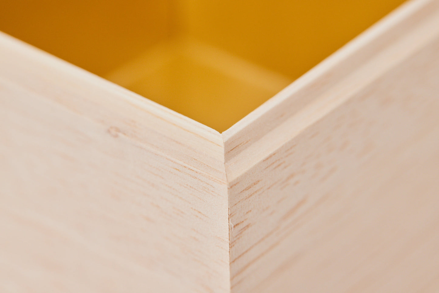 木製重箱(ファルカタ材インロー式)