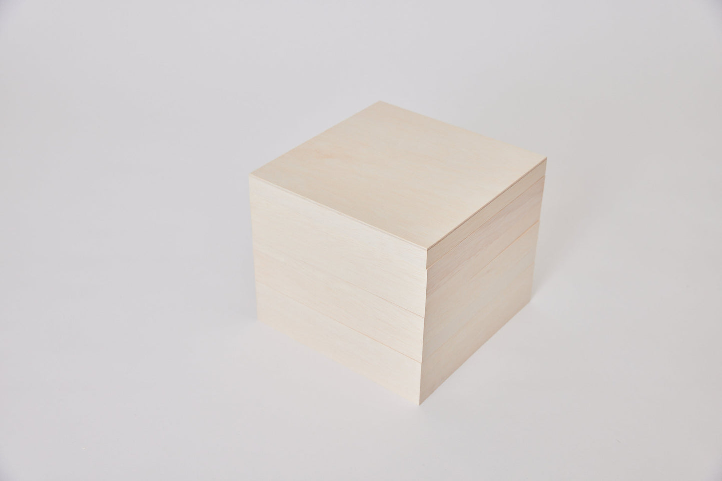 木製重箱(ファルカタ材紙インロー式)